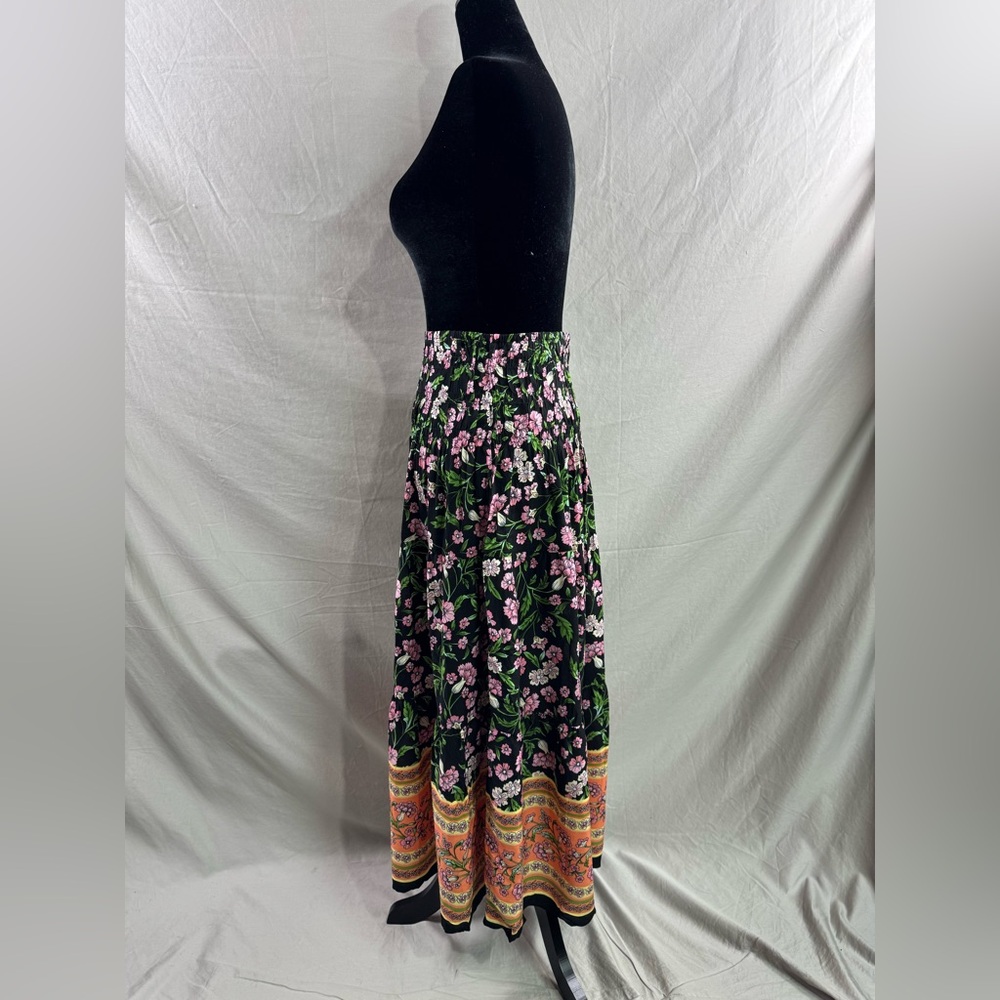 LAST ONE 🔥 Boho Paisley & Floral Print Shirred Ruffle Hem Maxi Skirt - Picture 5 of 6